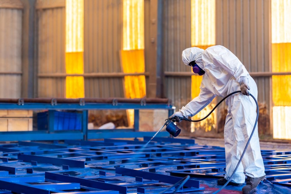 Airless,Spray,Painting,,Worker,Painting,On,Steel,Structure,Fabricated,Surface